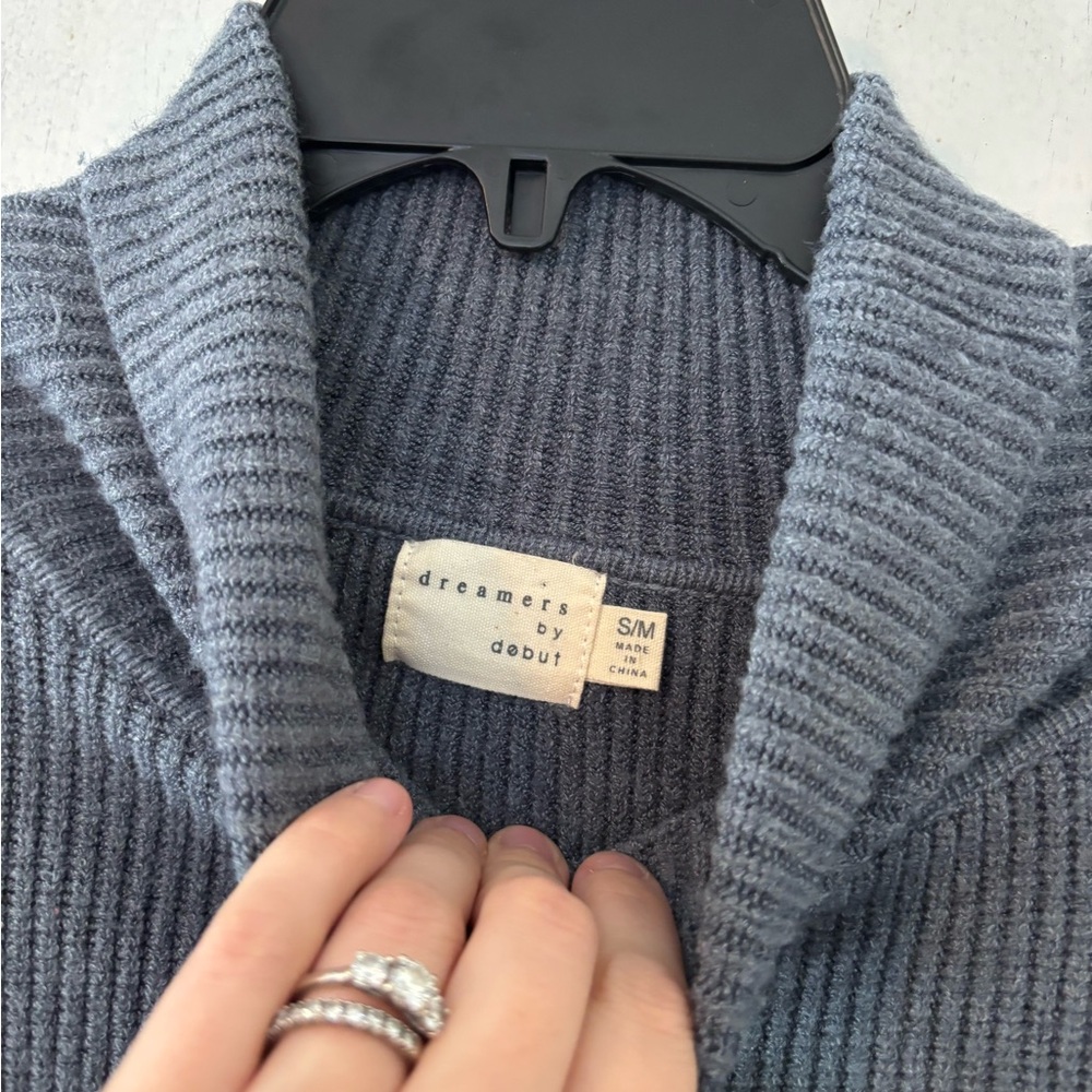 Gray Turtleneck Ribbed Knit Women's Sweater - Picture 3 of 6